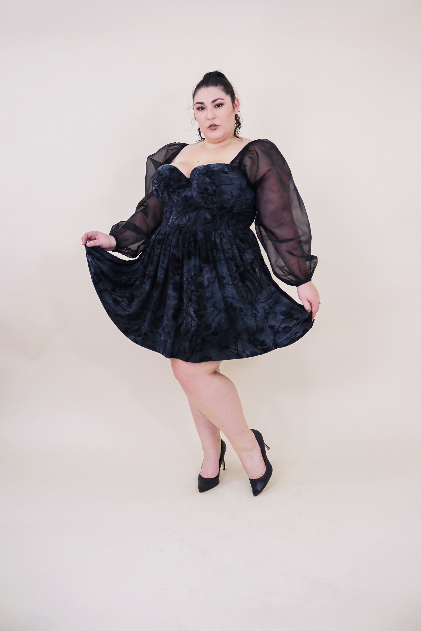 Luna Dress Black / XL Luna Dress Black / XL