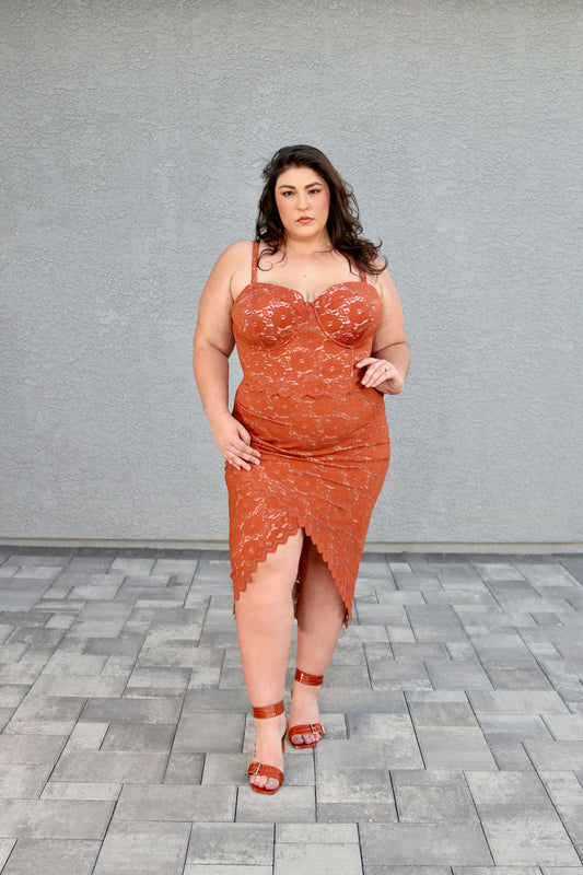 Iris Lace Skirt